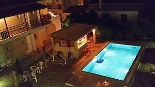 Apartman Evan's Alikész